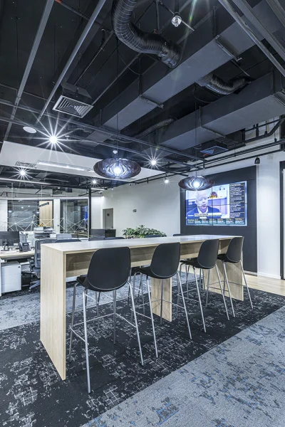 01K8H32GWHZ82BRS4RBGD4DVT1