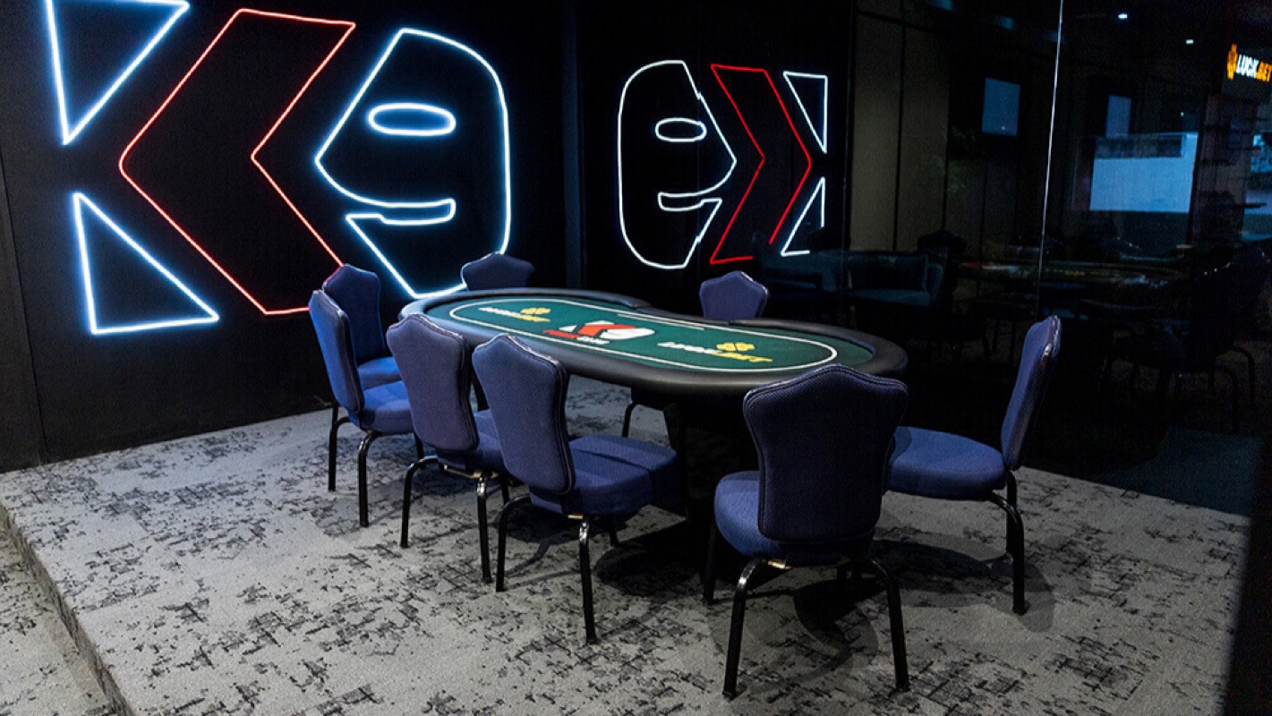 K9 Poker Club