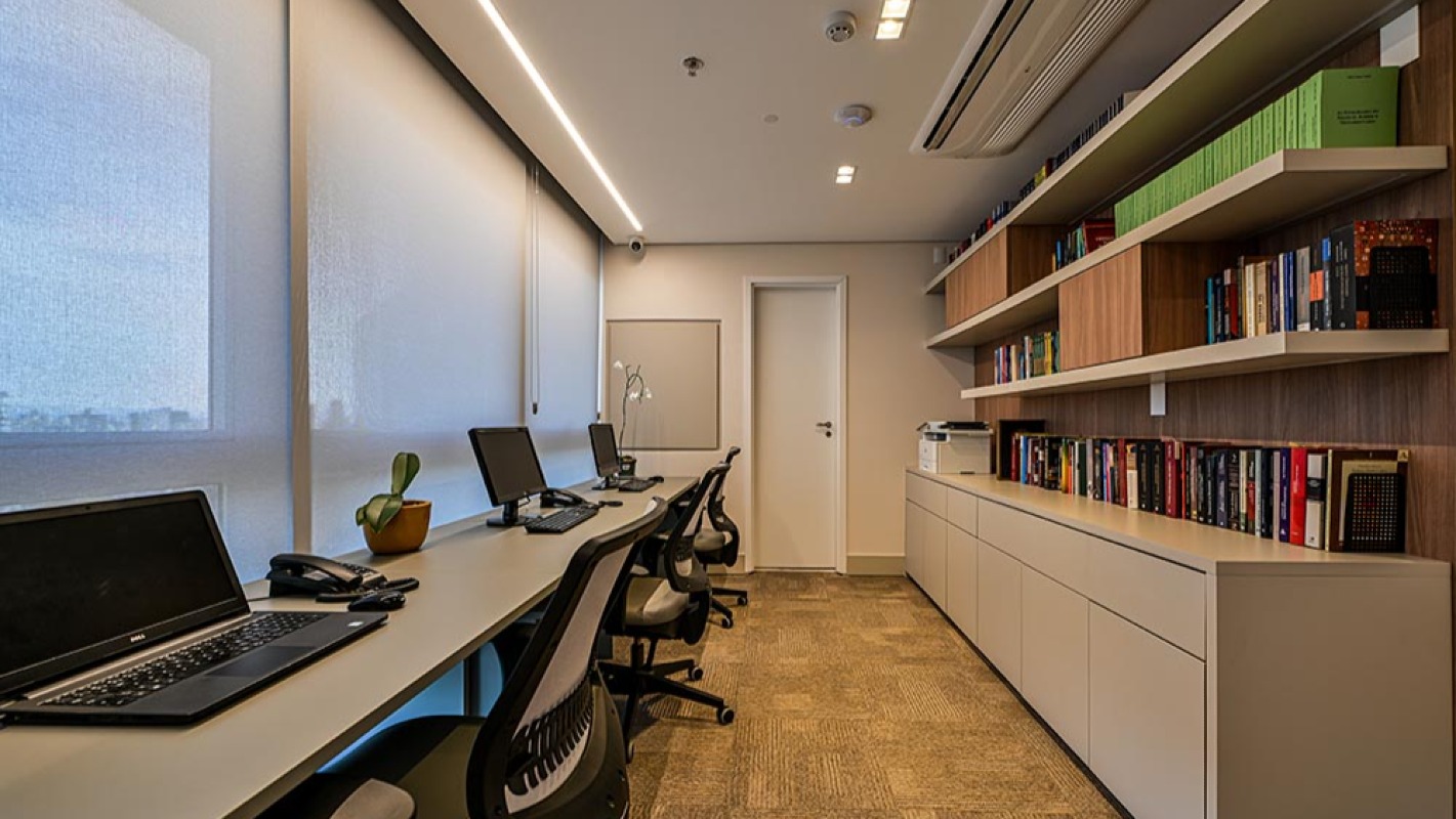 Lemes Castro Advogados