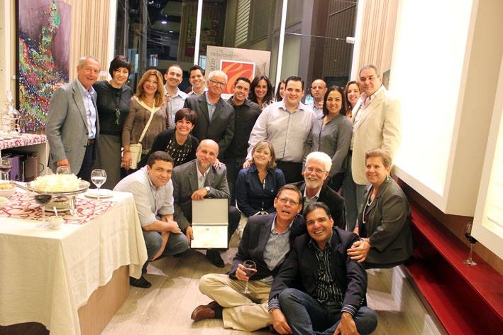 Belgotex do Brasil e Grupo Roberto Cervellini comemoram 2,4 milhões de m² de carpetes